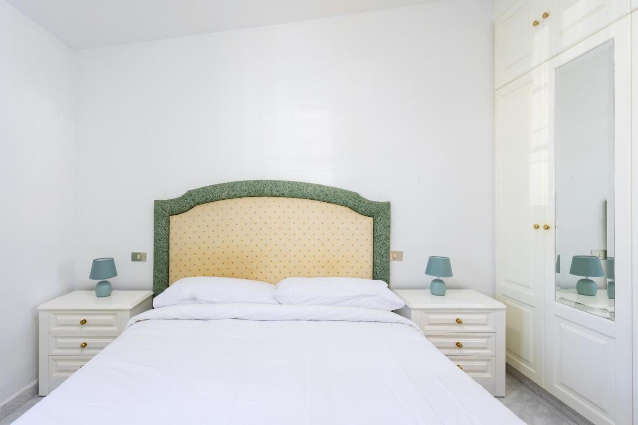Live Playa Chica Abades Appartement Abades  Buitenkant foto