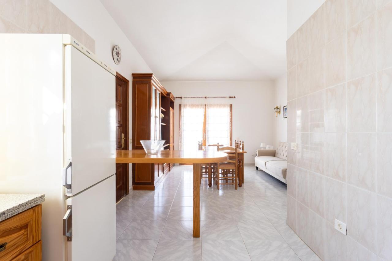 Live Playa Chica Abades Appartement Abades  Buitenkant foto